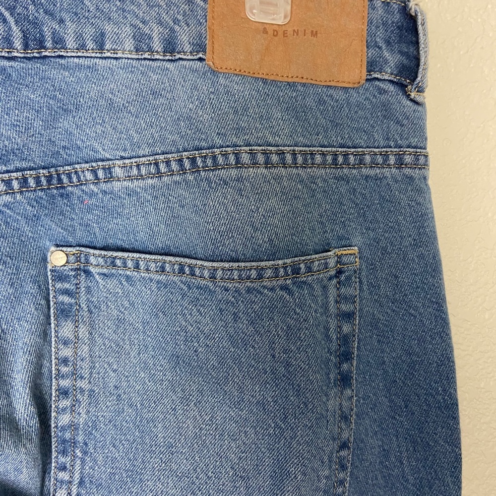 H&M women’s & Denim blue jeans size 12 - Picture 4 of 11